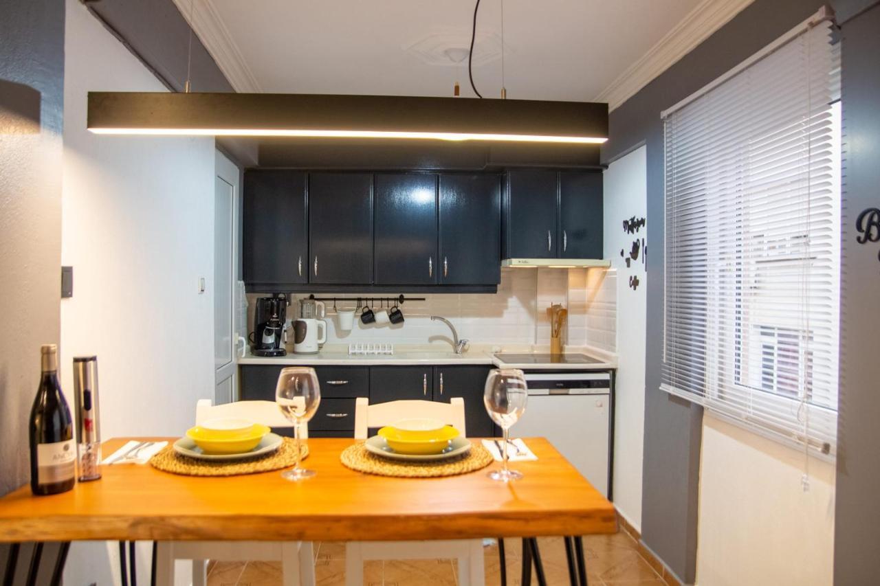 Amazing Flat Near The Coast With A Delightful Shared Terrace Close To Public Transportation In Karsiyaka 伊兹密尔 外观 照片