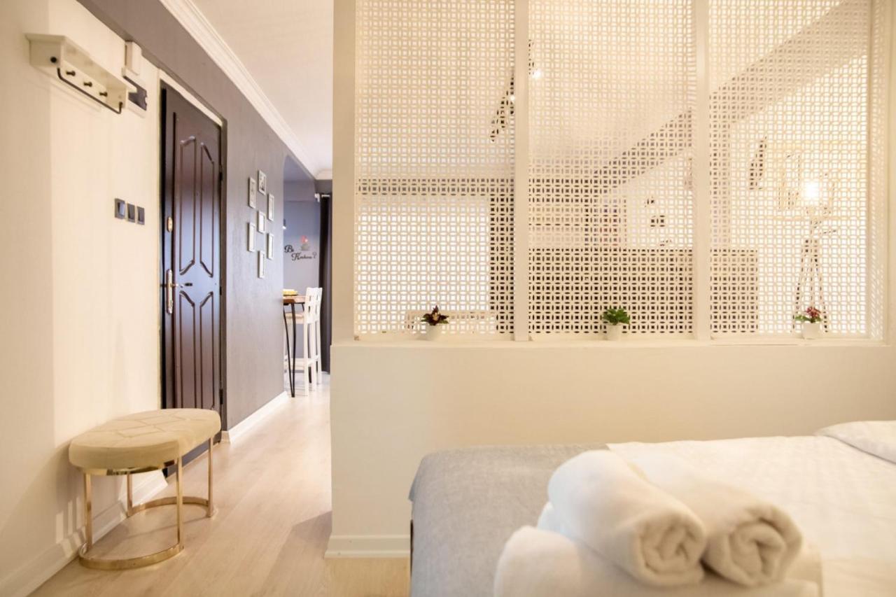 Amazing Flat Near The Coast With A Delightful Shared Terrace Close To Public Transportation In Karsiyaka 伊兹密尔 外观 照片